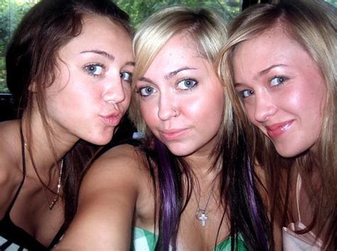 miley with her friends punk princess1224 flickr