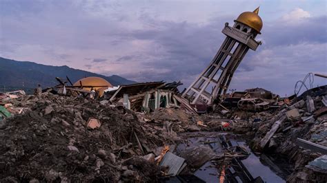 In Disasters Grip Again And Again On Indonesian Island The New
