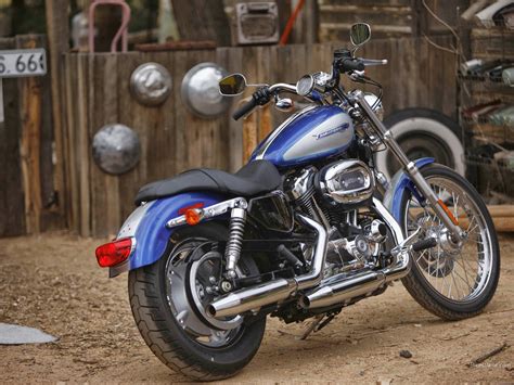 Click here to view all the harley davidson xl1200c sportster 1200 customs currently participating in our fuel tracking program. Harley Davidson XL 1200 C Sportster - Harley Davidson Motor