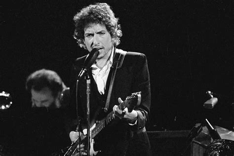 Bob Dylan Sells Entire Back Catalog To Universal Music Daily Sabah
