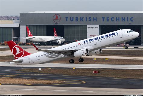 Airbus A321 231 Turkish Airlines Aviation Photo 5363721
