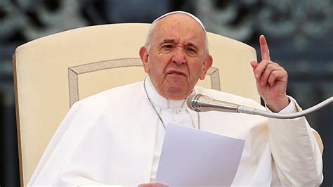 El papa Francisco les pide a obispos argentinos que dediquen 