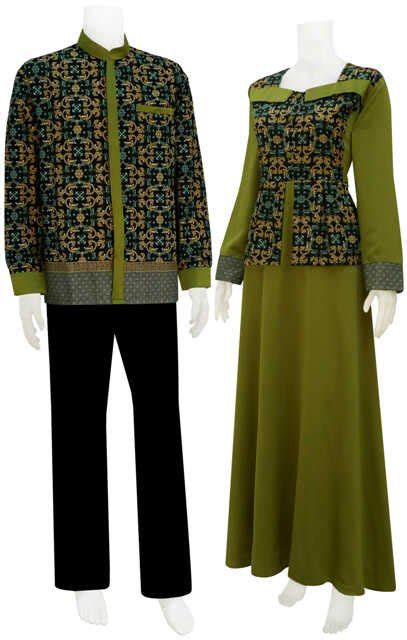 Gamis batik kombinasi brokat memang selalu menjadi andalan wanita untuk tampil memikat saat memakai busana muslim. 50 Gambar Model Baju Batik Gamis Kombinasi Terbaru ~ Ayeey.com