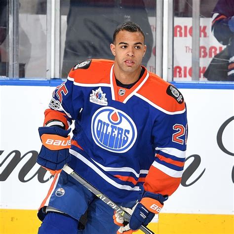 May 11, 2021 · ryan talks to the media following practice at bell centre in montreal. Darnell Nurse #25 - Autographed Edmonton Oilers Pre-game ...
