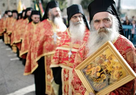 What Should Orthodox Christians Do When There Is No Orthodox Clergy