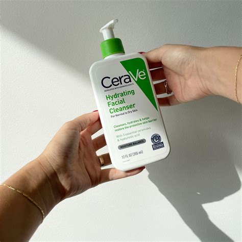 Cerave Hydrating Facial Cleanser Review With Photos Popsugar Beauty Uk