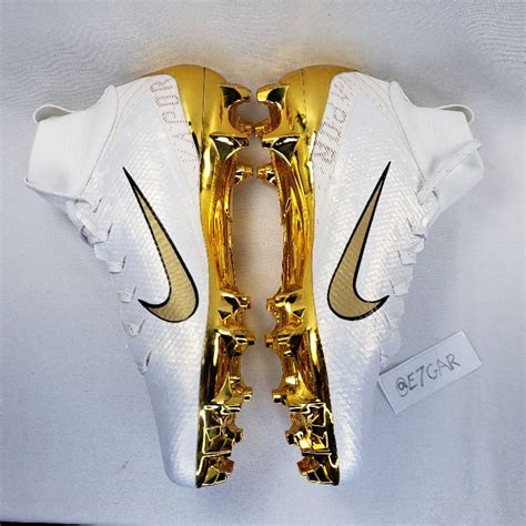 Nike Vapor Untouchable Pro 3 Size 85 Football Cleats Gold Phantom