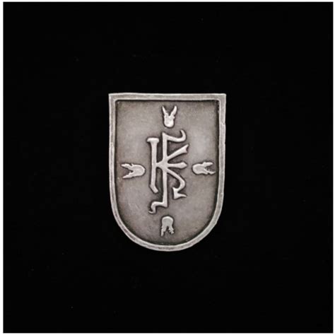 Badge Pin Warhammer Inspired Karl Franz Sigmar Bag Valve Etsy