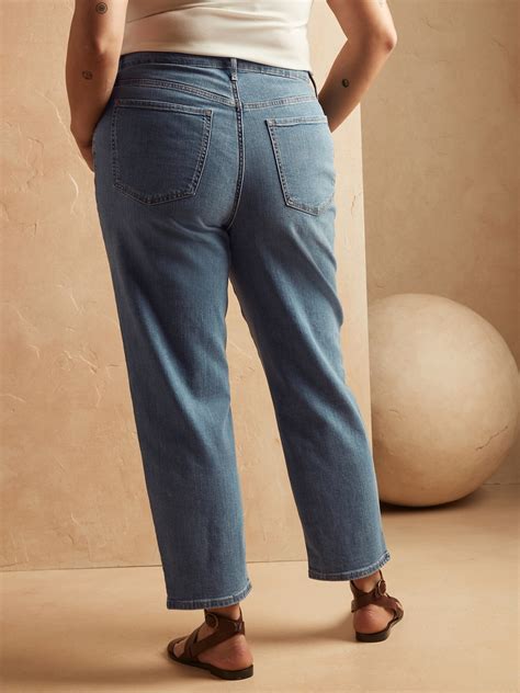 Curvy High Rise Medium Wash Straight Jean Banana Republic Factory