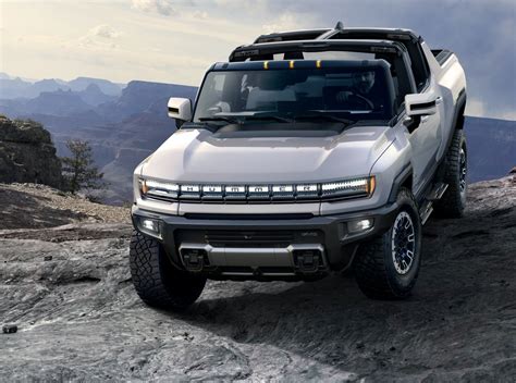 Gmc Unveils Edition 1 Of Electrified Hummer Pickup Truck