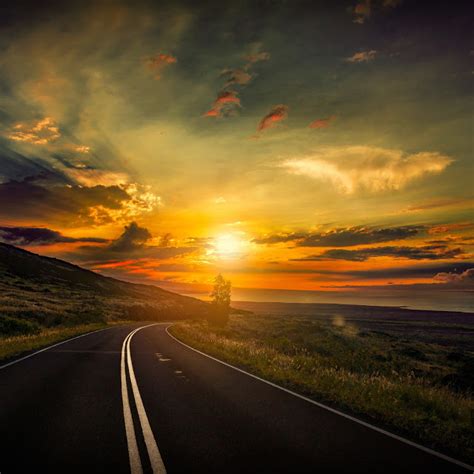Paisagem Natural Amanhecer Na Estrada Beautiful Roads Beautiful Sunset