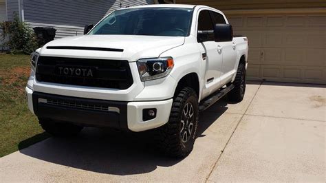 New Oem White Grille Assembly Trd Pro For Tundra 2014 2017 040 Color Code