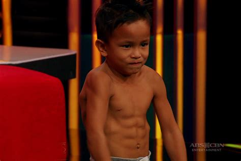 Kid With Abs - Strong Kid Flexing Big Muscles - YouTube / 50 видео 110