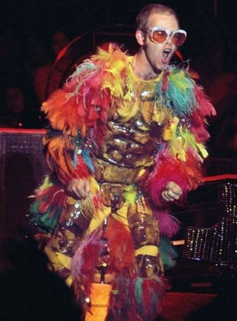 30 Flamboyant Stage Costumes Of Elton John During The 1970s Vintage