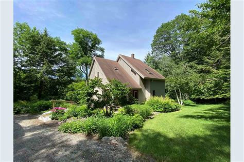 546 Deerwood Hill Rd Londonderry Vt 05155 Mls 4884059 Coldwell Banker