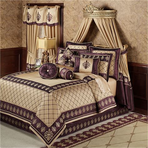 Choosing The Luxury Comforter Sets Interior Design Ideas