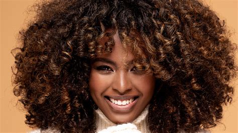The Simple Trick For Getting More Volume At Your Roots