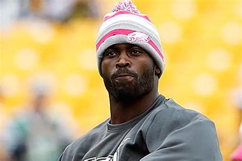 Michael Vick Acknowledges That He Has A Dog