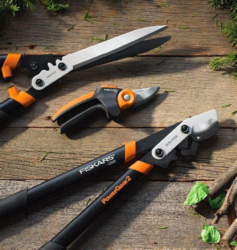 Gardening Tools And Supplies Buy Fiskars Landscaping Tools Garden