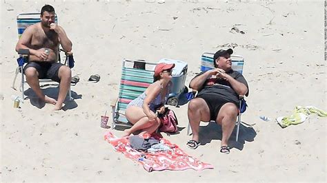 Chris Christie S Sunbathing Pics Clinch It He S Stopped Caring Chris