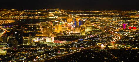 The Las Vegas Strip From The Air And At Night Davd