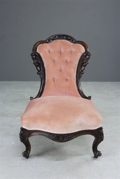 Beauty salon tools and spa equipments ,facial beds for sale in sri lanka, beauty salon welcome to best online store in sri lanka. Victorian Salon Chair | Salon chairs, Antique chairs ...