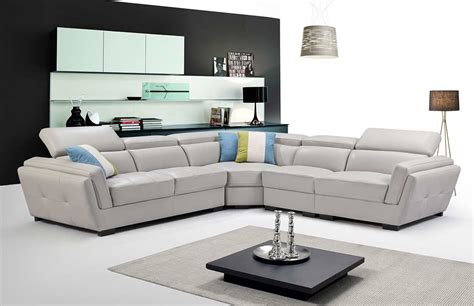 This sectional sofa is made with an extra strong steel frame and is perfect for small spaces. Light Grey sectional sofa EF 566 | Leather Sectionals