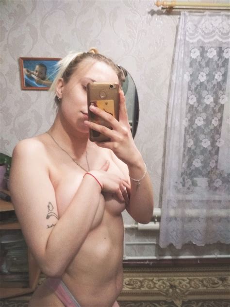 A Bunch Of Vsco Sluts Posing Nude Nataha Olesa