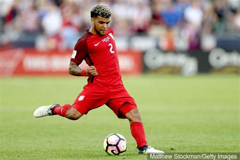 Galatasaray kulübü, i̇ngiltere'nin newcastle united takımından abd'li sağ bek deandre yedlin'in transferi için görüşmelere. DeAndre Yedlin praises Newcastle United's unbelievable fan ...