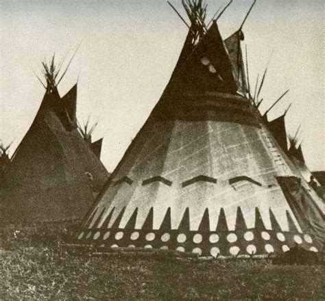 Pin By Native American Encyclopedia On Teepees Native American Teepee Native American