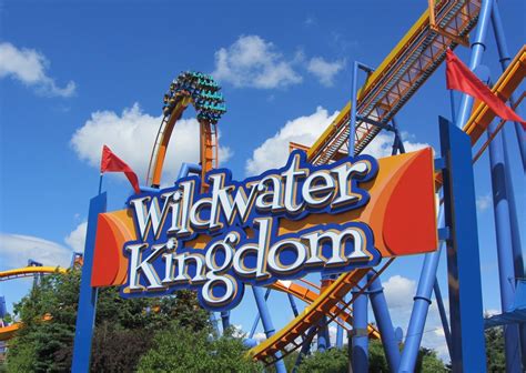 Wildwater Kingdom At Dorney Park Allentown Pa Amusement Park Signage