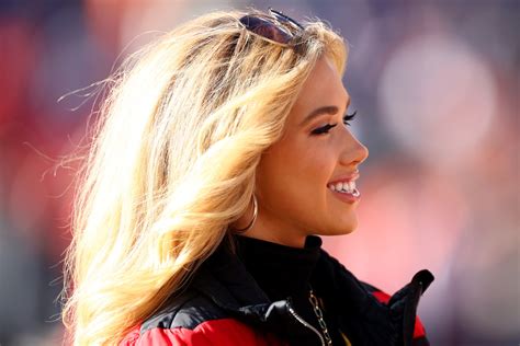 Look Nfl Owner S Daughter Going Viral Before Super Bowl The Spun