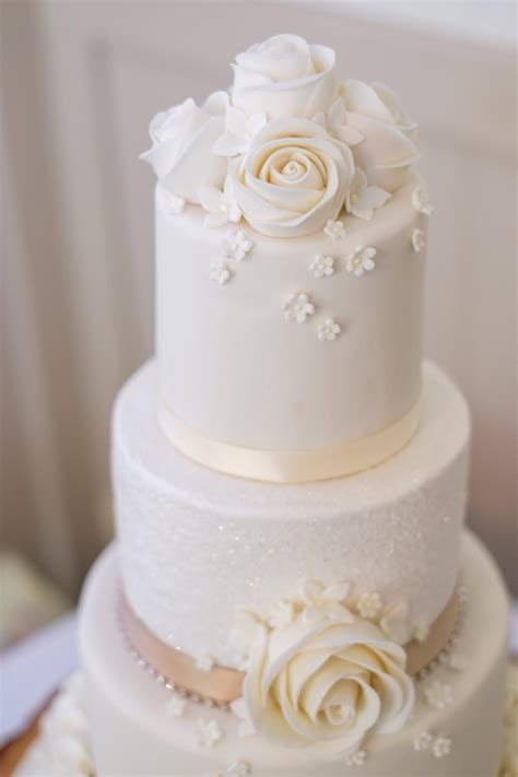 Ivory Wedding Cake Details The Cakery Leamington The Cakery