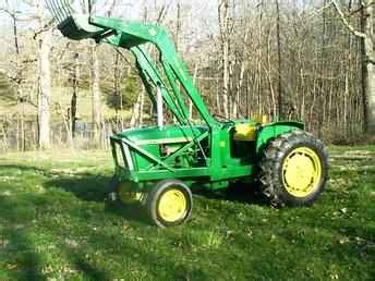 Used Farm Tractors for Sale: John Deere 35 Loader (2006-04-06