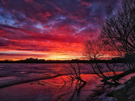 Sunset This Evening Over Lake Monona At Madison Wi Photo From