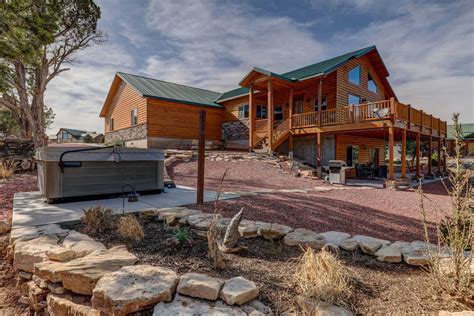 11 Best Airbnb Rentals Near Zion National Park Utah
