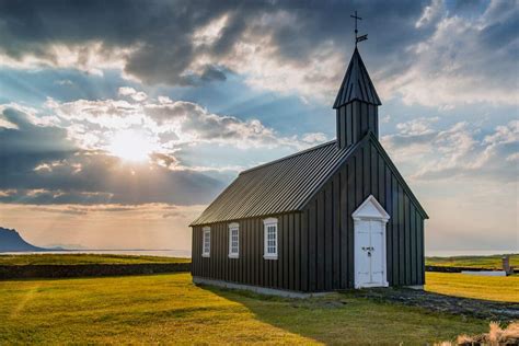 8 Prettiest Churches In Iceland To Visit I Am Reykjavik