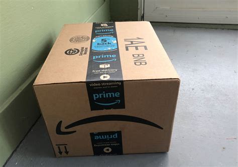 Who Makes Amazon Shipping Boxes