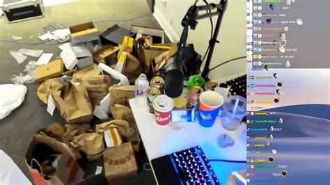Streamer Hasn T Cleaned Room Since Youtube