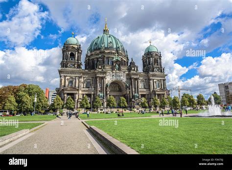 Berlin Cathedral Stock Photo Alamy