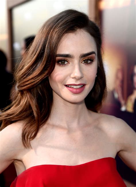 Lilly Collins Foto Getty Images Lily Collins Hair Lily Collins