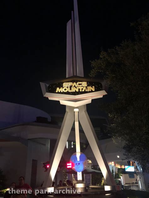 Space Mountain At Disneyland Theme Park Archive