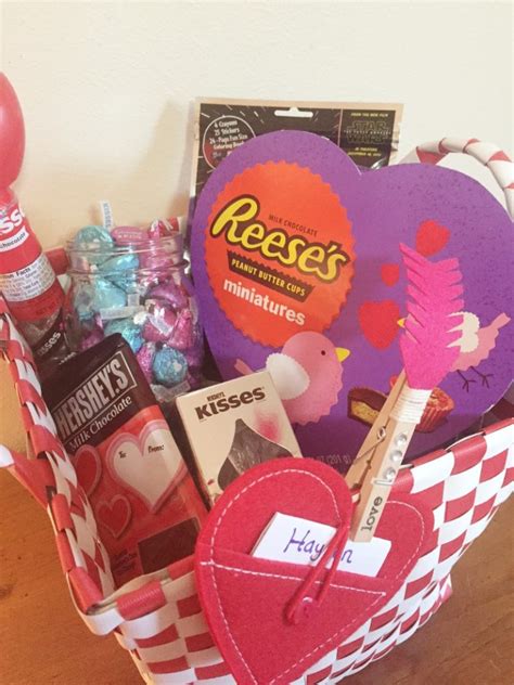 As adults, we show the kids we love them every day with our kindness and support, but valentine's day is a unique time to show your. Celebrate Valentine's Day with Gift Baskets for Kids ...