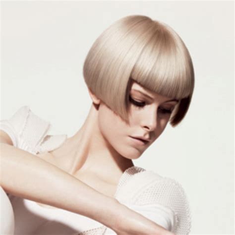 Take charge of your hair colour routine at home with vidal sassoon's breakthrough salonist formula. Vidal Sassoon Athletic Collection | Short bob hairstyles ...