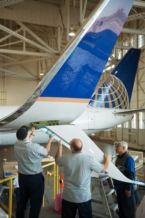 Routes Americas United First To Fly Split Scimitar Winglets Aviation
