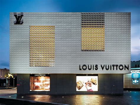 Louis Vuitton Flagship Store Singapore Iucn Water