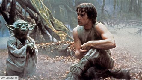 Mark Hamill Shares Star Wars The Empire Strikes Back Set Secret