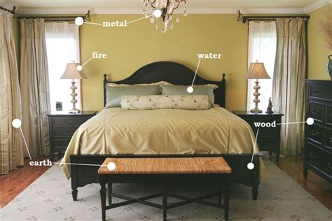 Feng shui metal element brings the qualities of sharpness, precision, clarity and efficiency; 10 Latest Feng Shui Master Bedroom Colors For Your Home ...