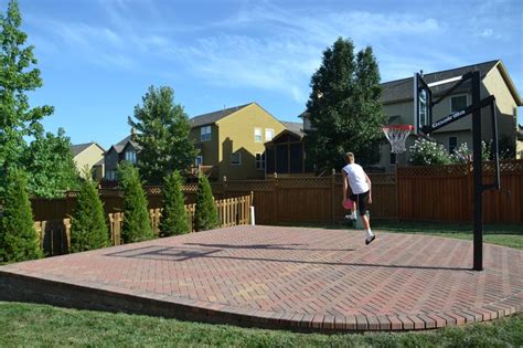 An Attractive Way To Have A Sport Court In Your Backyard Using