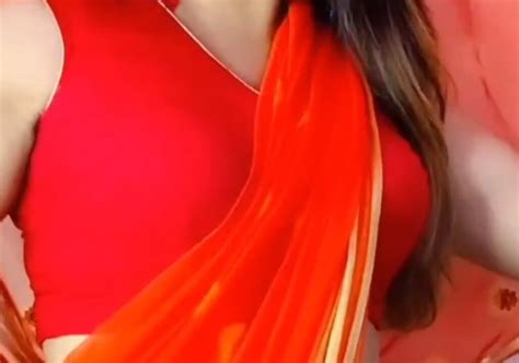 Saree Me Bhabhi Ko Muh Me Diya Free Gay Bukkake Porn 22 Xhamster